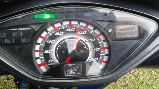 Tips Hilangkan Kusam Mika Speedometer Kusam Kembali Bening