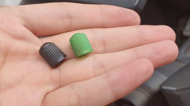Arti Warna Tutup Pentil Ban Motor, Perbedaan Warna Hitam dan Hijau