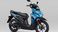 Kapasitas tangki Beat FI berbeda menurut generasi, mulai 3,7 hingga 4 liter pada model awal. Simak estimasi jarak tempuh dan tips menghemat BBM.