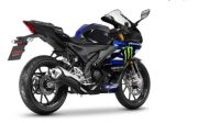 Yamaha R15M Monster Black Yamaha R15M Monster Black hadir dalam edisi terbatas 100 unit, mengandalkan tampilan hitam khas dan karakter sport yang kental.