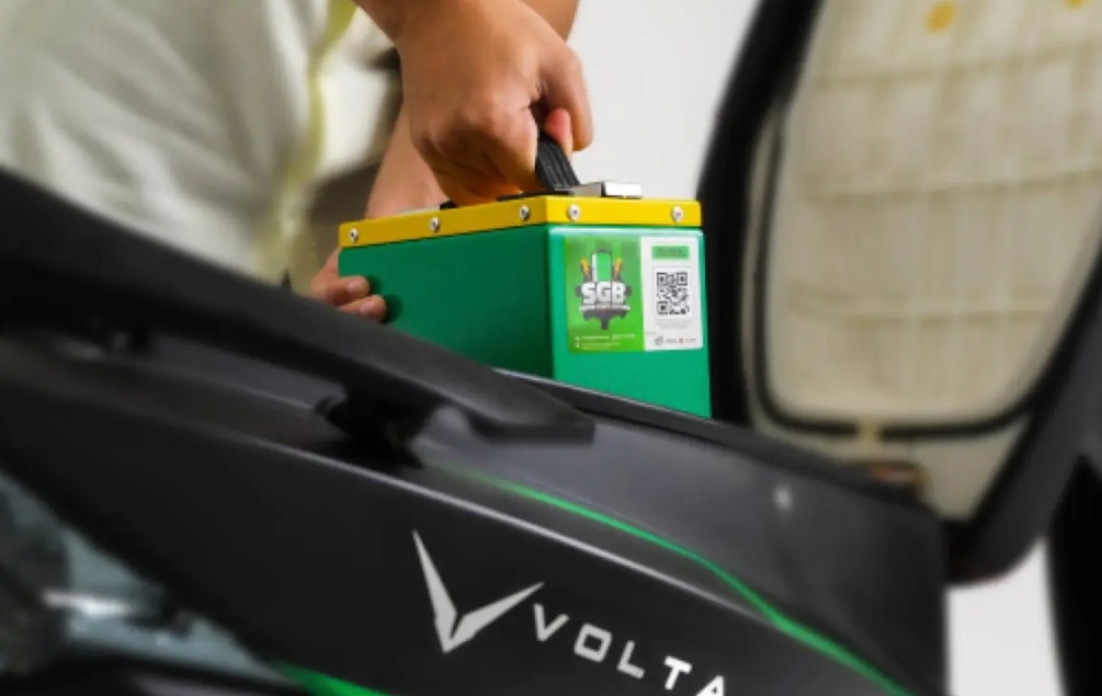 Baterai Motor Listrik Tahan Berapa Tahun? Ini Hitungannya