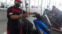 Infus motor injeksi membantu membersihkan kotoran pada injektor dan menjaga performa mesin. Kenali manfaat, cara kerja, dan waktu servis yang tepat.