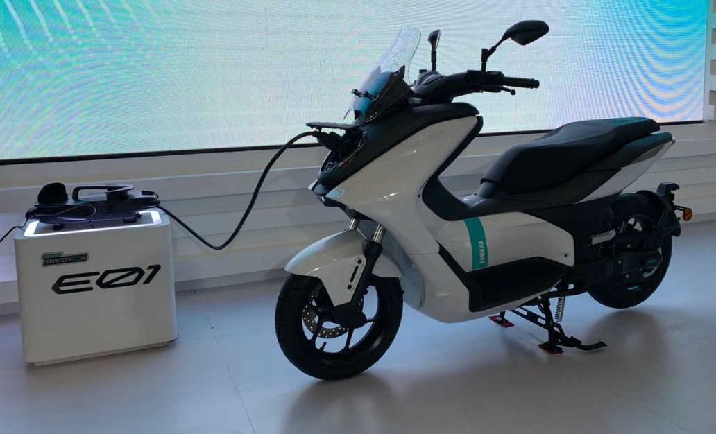 Batas sisa baterai motor listrik untuk dicas ulang bergantung pada jenis baterai dan rekomendasi produsen. Simak panduan pengisian yang tepat.